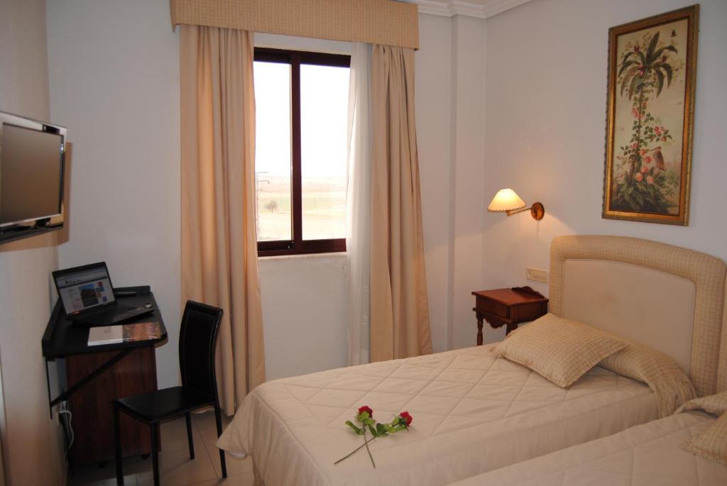 Cristina-Enea Hotel Valdeganga Room photo